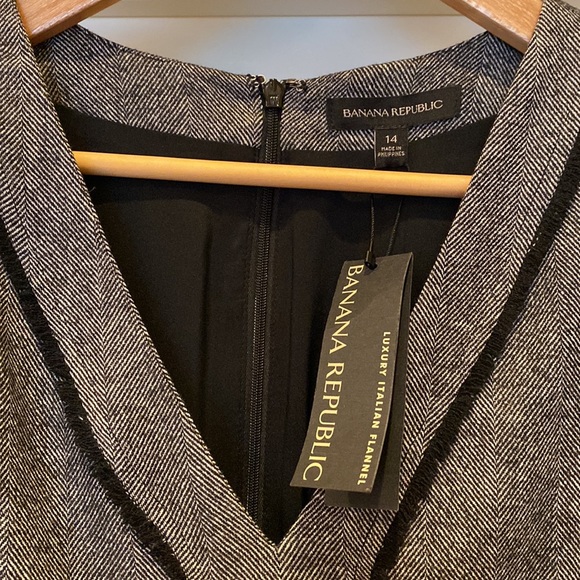 NWT Banana Republic Tweed sleeveless Dress - Picture 2 of 7